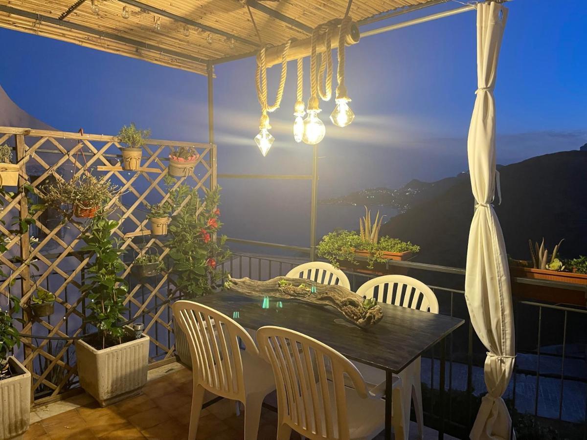 Villa The Secret Garden Forza dʼAgro Exterior foto