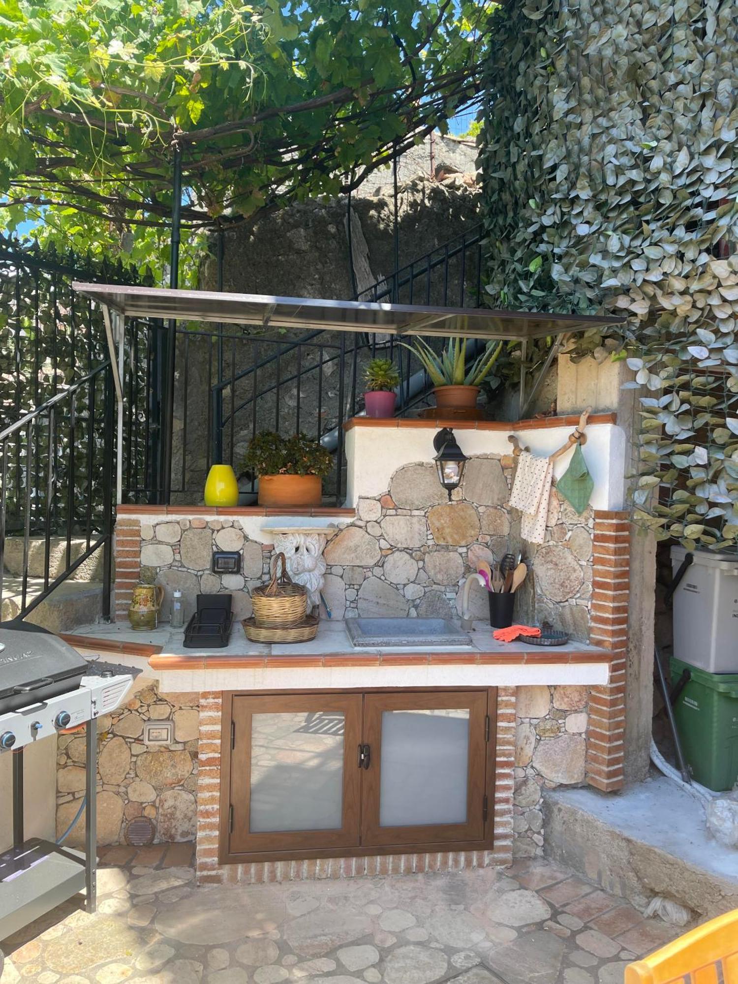 Villa The Secret Garden Forza dʼAgro Exterior foto